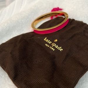 Boutique item not outlet 
Kate spade got pink bangle
